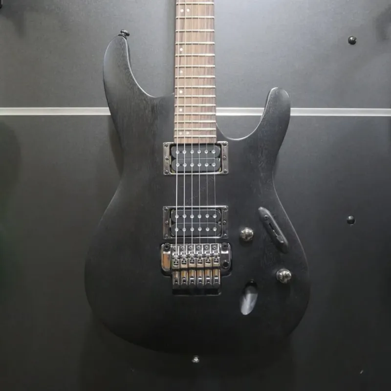 Ibanez S520-WK Black